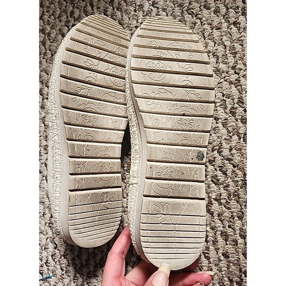BOBS from Skechers Memory Foam High Jinx Womens Sz 8 Espadrille Slip On Shoes - Picture 4 of 12